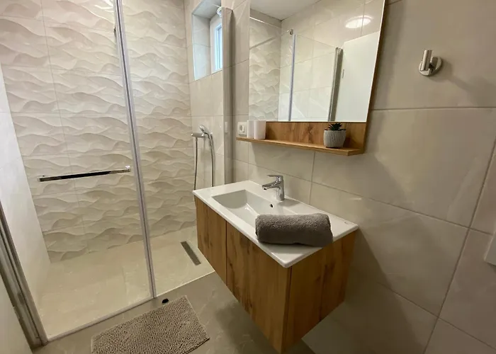 Apartmaji Sofija&ana דירה בובק